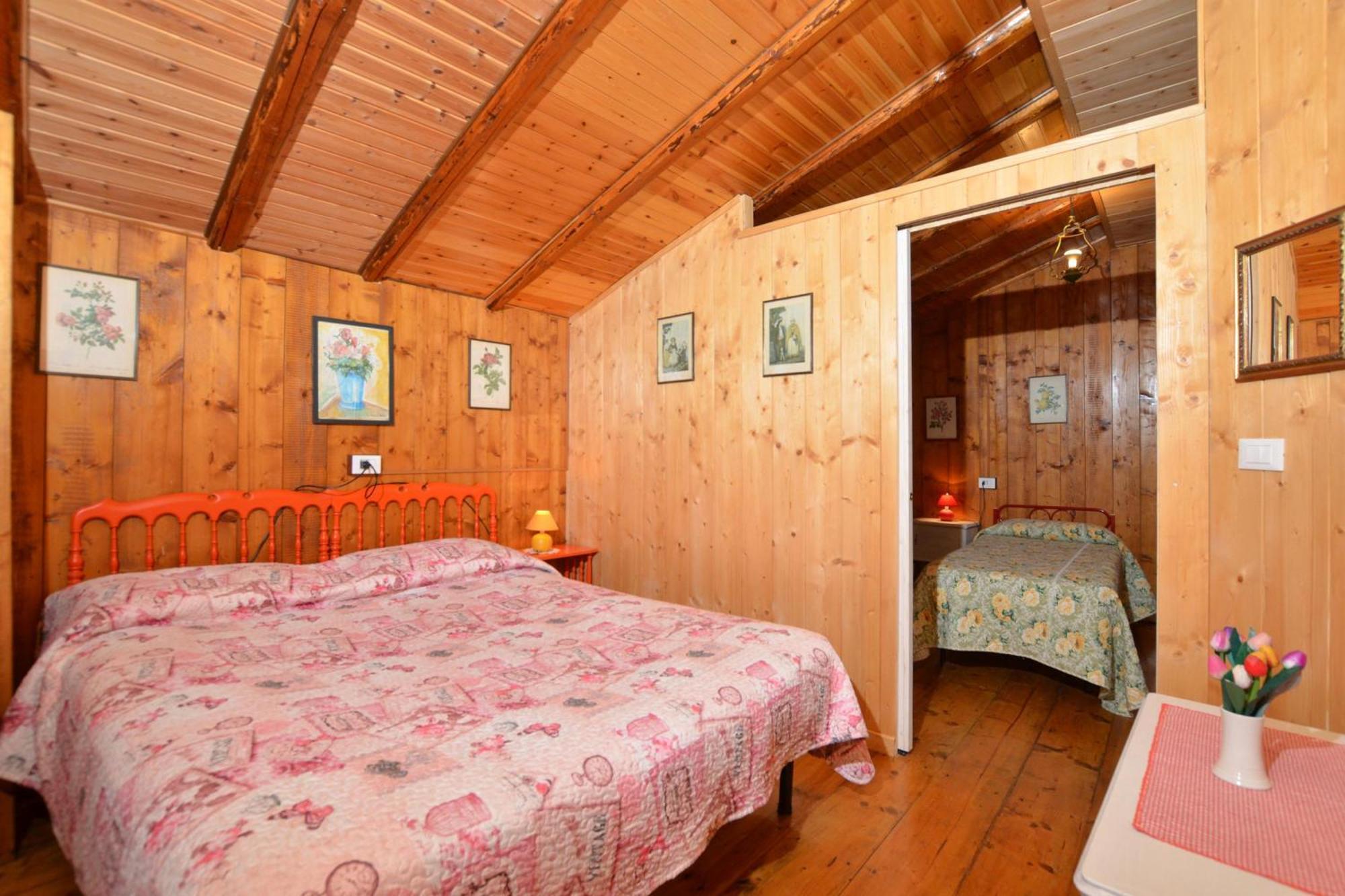 Casa Busso - Happy Rentals Esino Lario エクステリア 写真