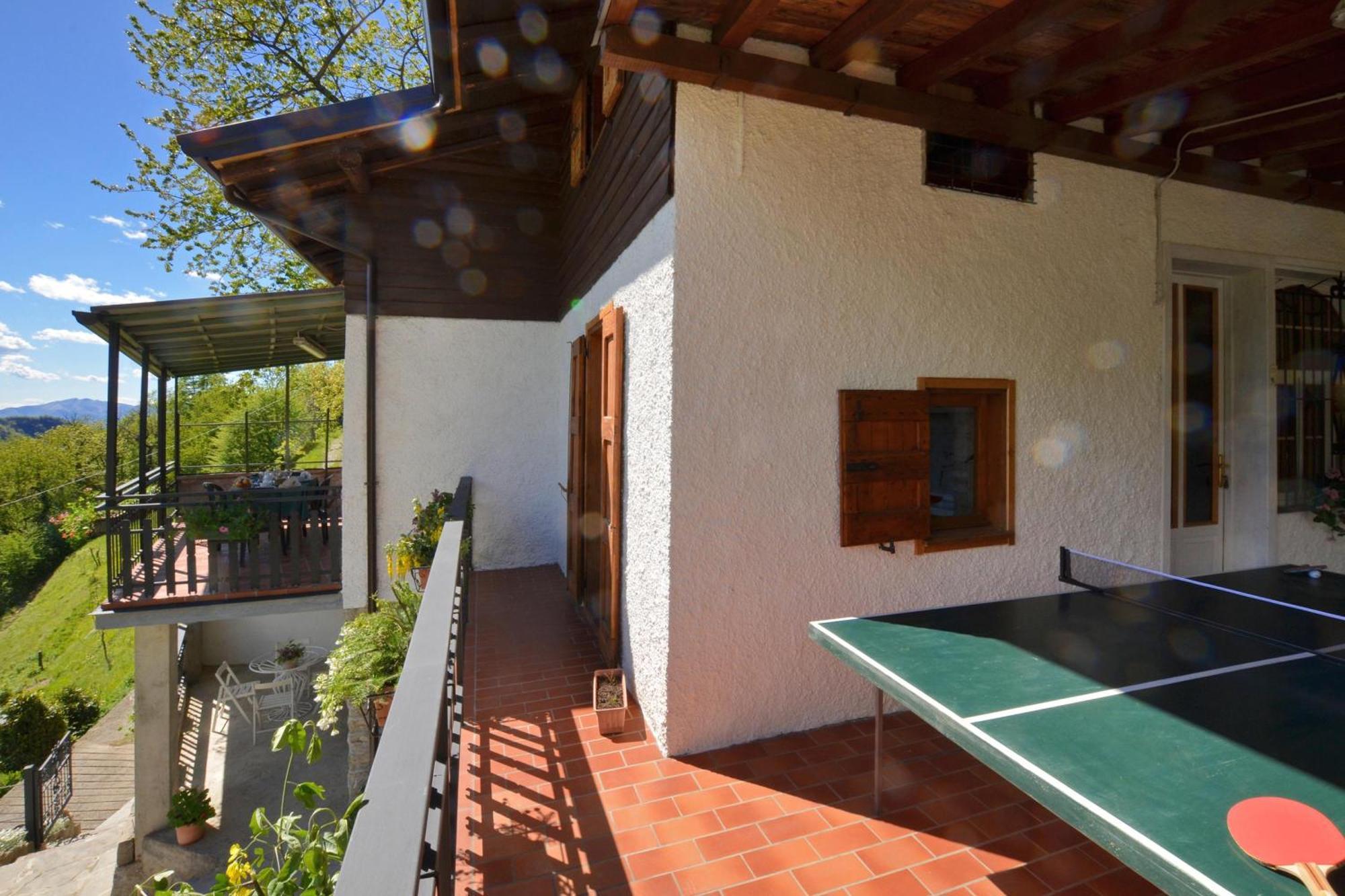 Casa Busso - Happy Rentals Esino Lario エクステリア 写真